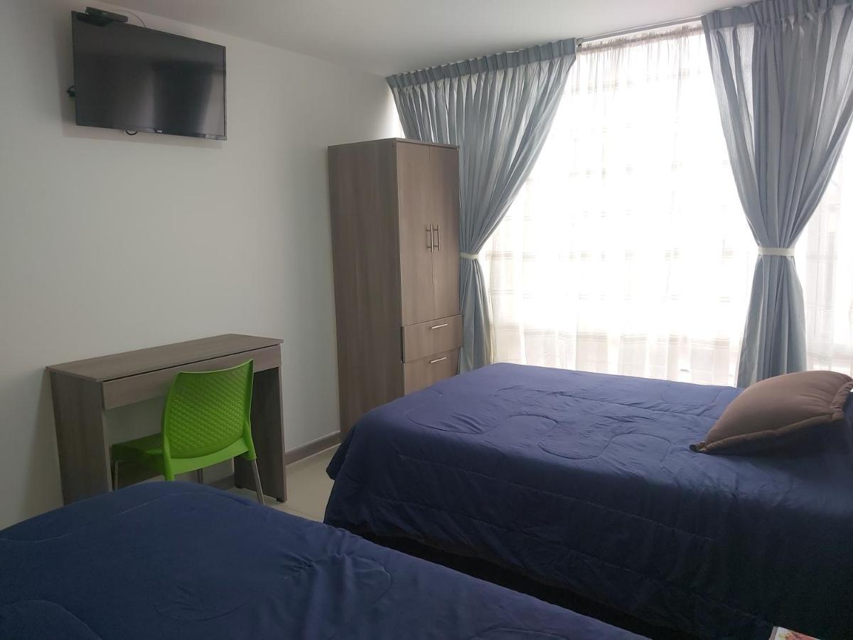 Hospedaje Sary House ボゴタ エクステリア 写真