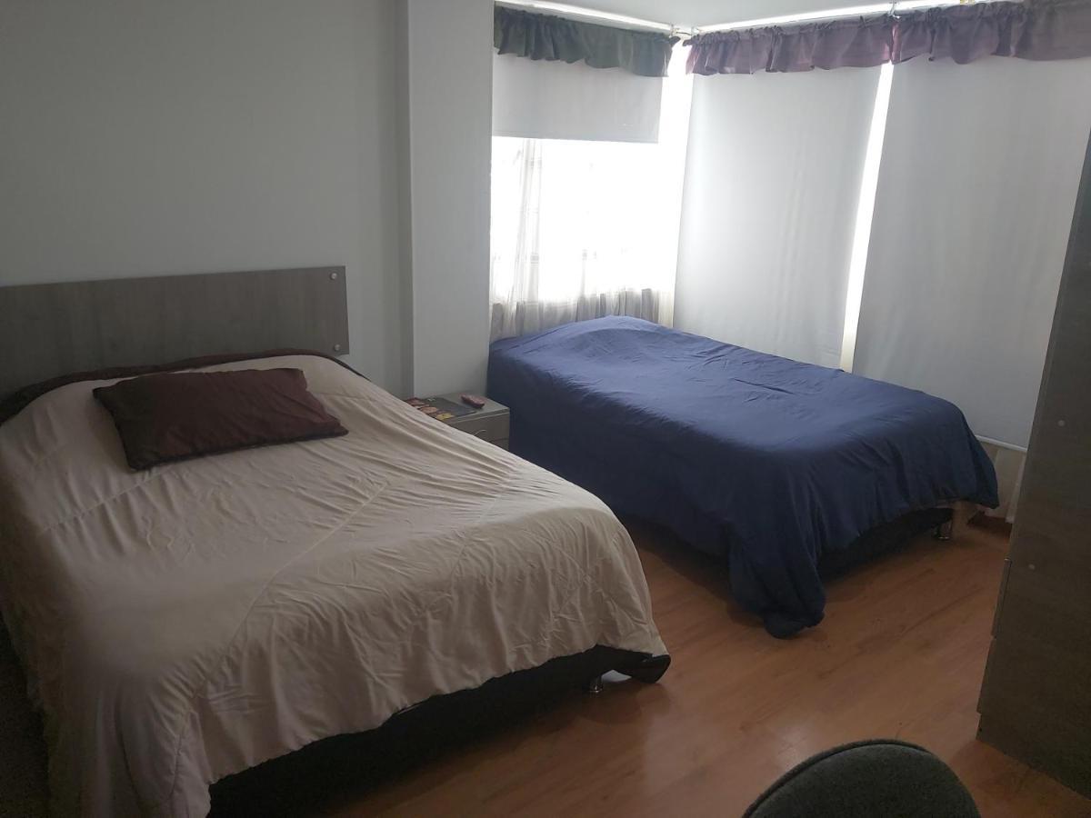 Hospedaje Sary House ボゴタ エクステリア 写真
