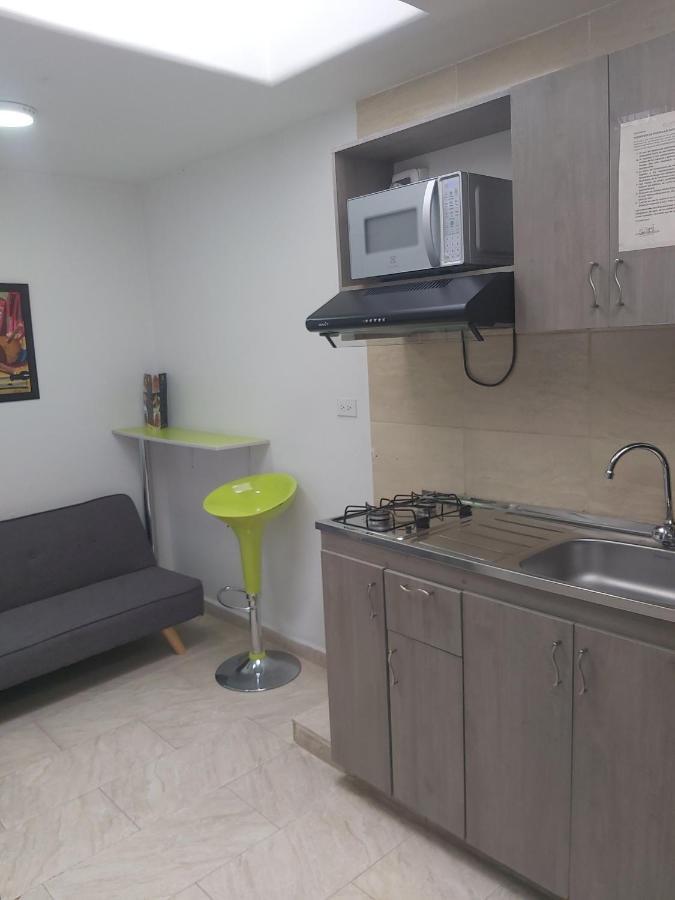 Hospedaje Sary House ボゴタ エクステリア 写真
