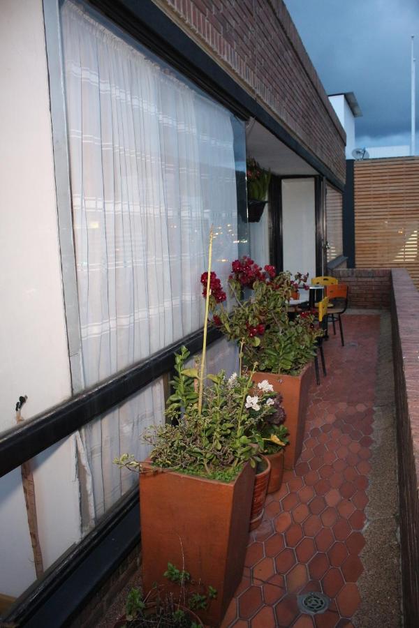 Hospedaje Sary House ボゴタ エクステリア 写真
